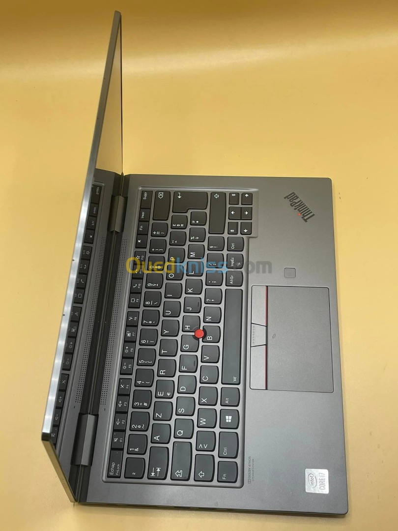 Lenovo Thinkpad X1 Yoga i7 10 Gen 16 Gb ram 512 Gb ssd ecran 14 Pouce FHD Tactil stylet disponible