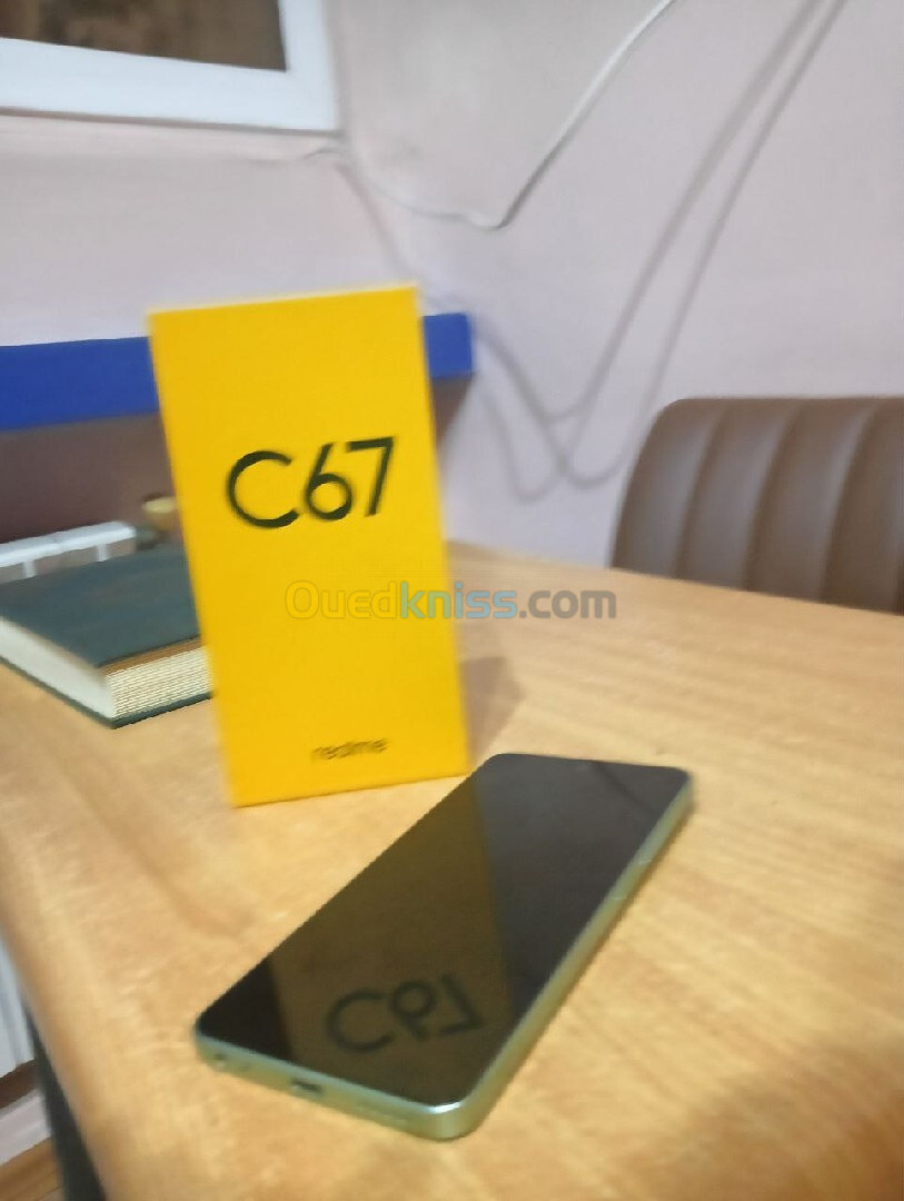 Realme C67