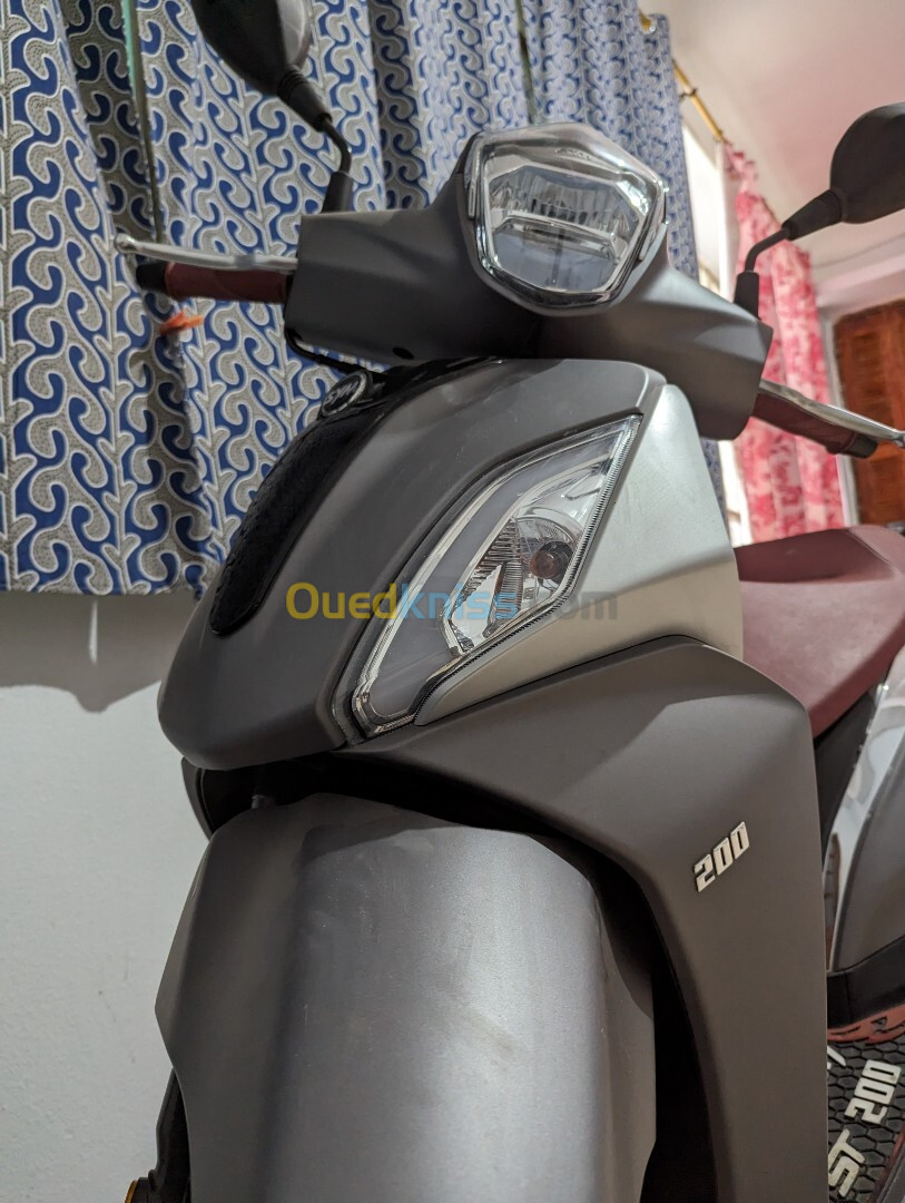 Sym symphony St 200cc 