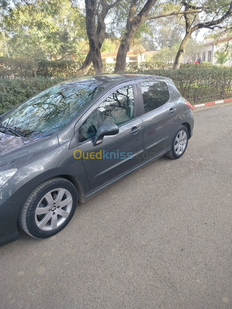 Peugeot 308 2013 