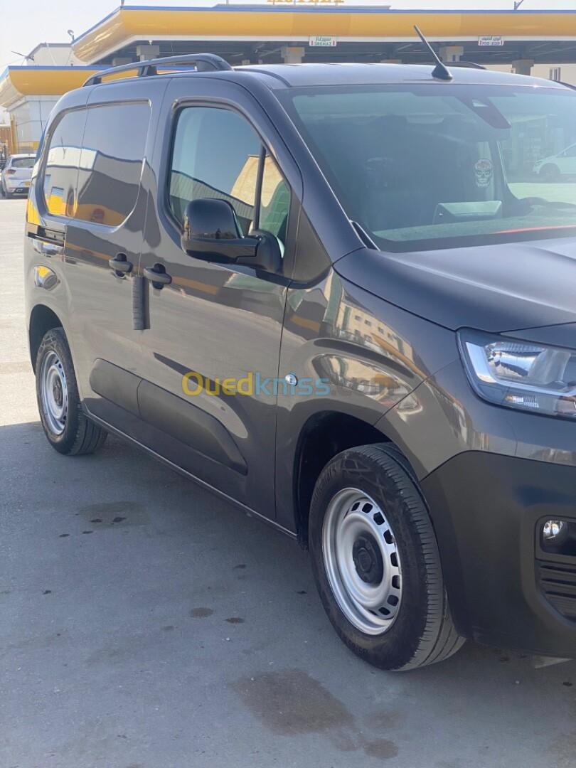 Fiat Professional Doblo 2023 Vu