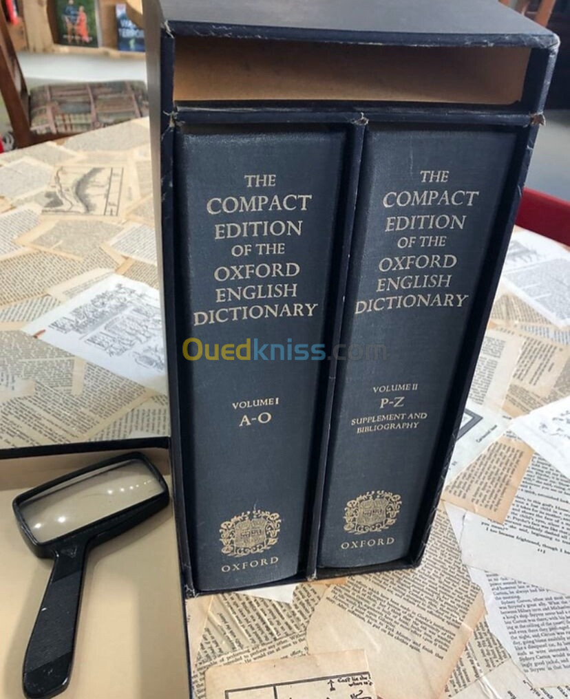 The compact dictionary of the Oxford university 