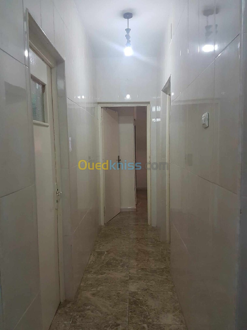 Vente Appartement F3 Oran Hassi bounif