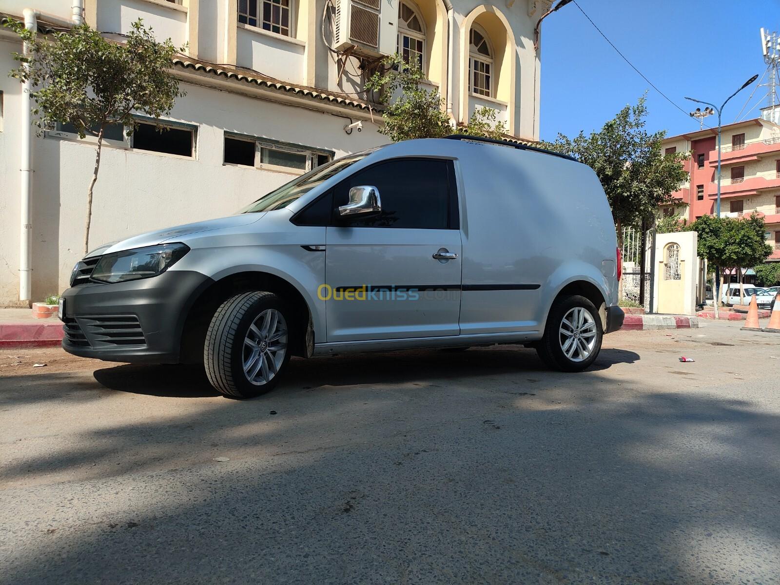 Volkswagen Caddy 2018 Fourgon