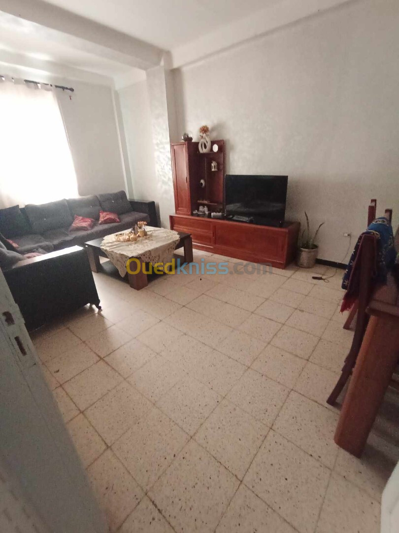 Location Appartement F2 Tizi Ouzou Draa ben khedda