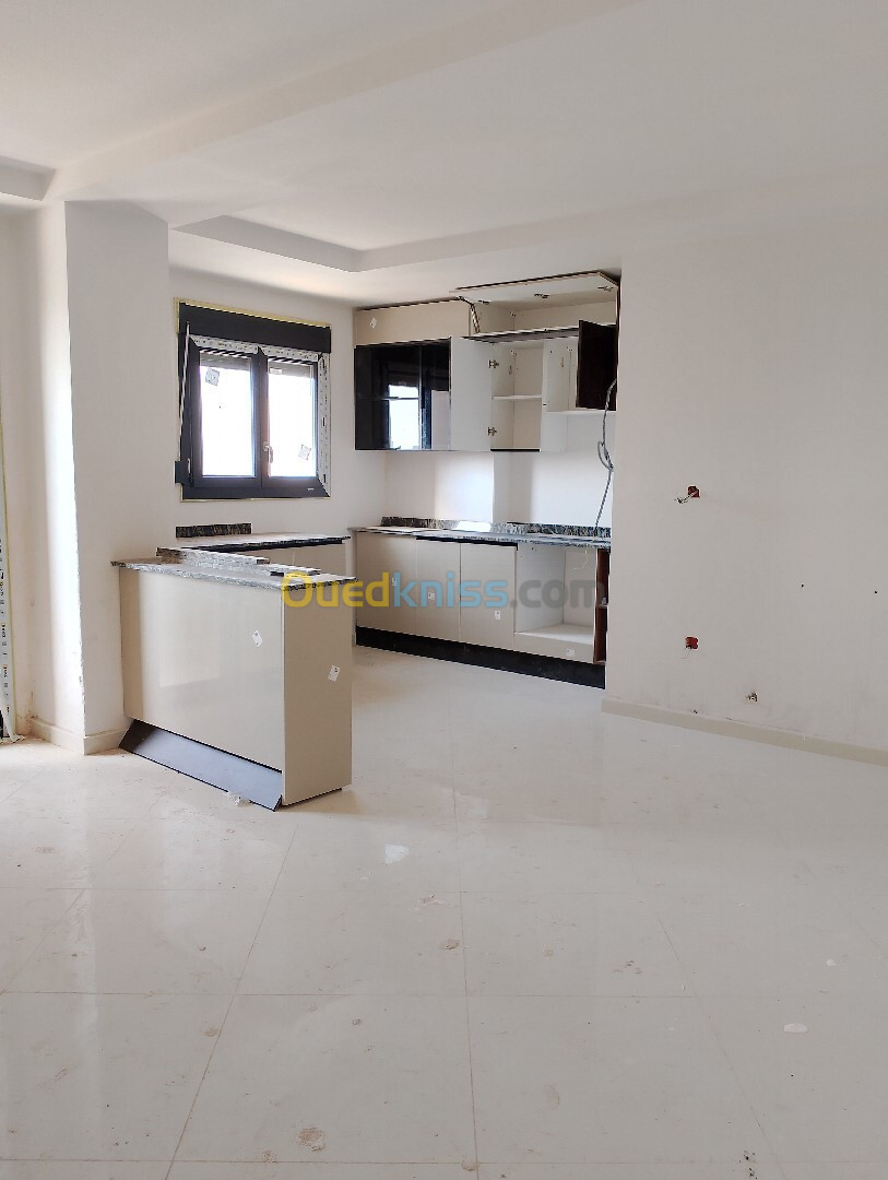 Vente Appartement F3.4 Oran Bir el djir