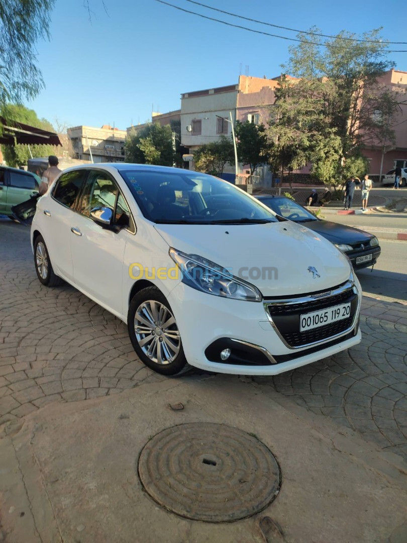 Peugeot 208 2019 Allure