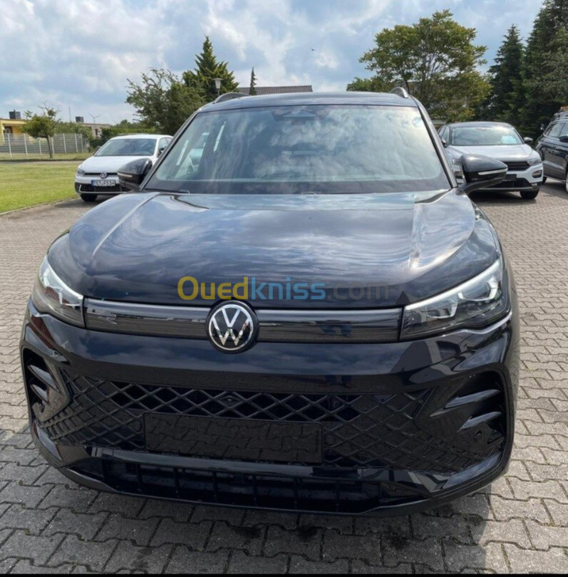 Volkswagen Tiguan r-line 2024 Pack Black