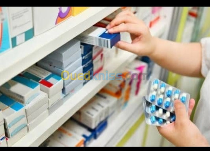 Vendeuse en pharmacie m 