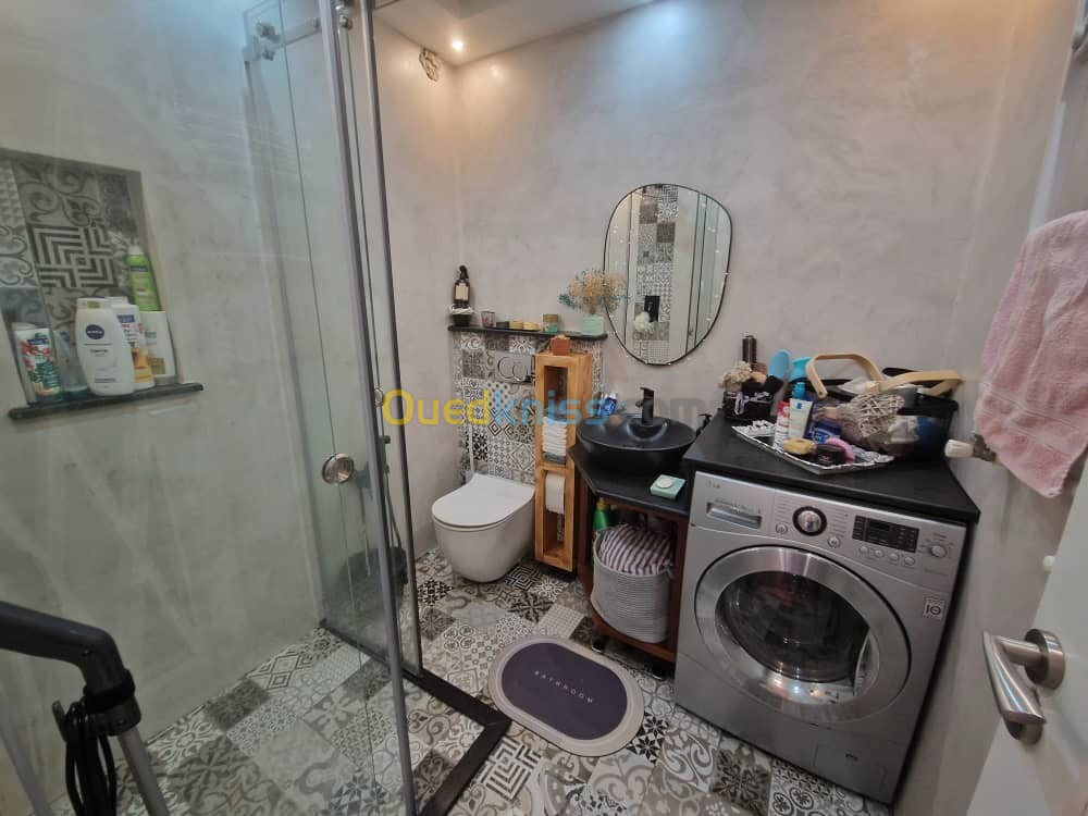 Vente Studio Alger Bouzareah