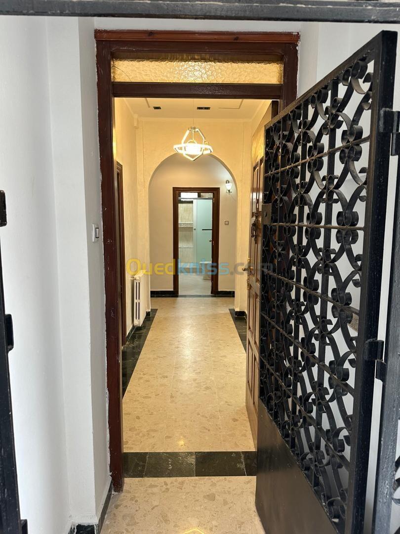 Location Niveau De Villa F4 Alger Hydra