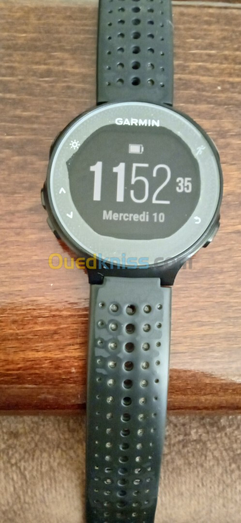 Montre Garmin Forrunner235