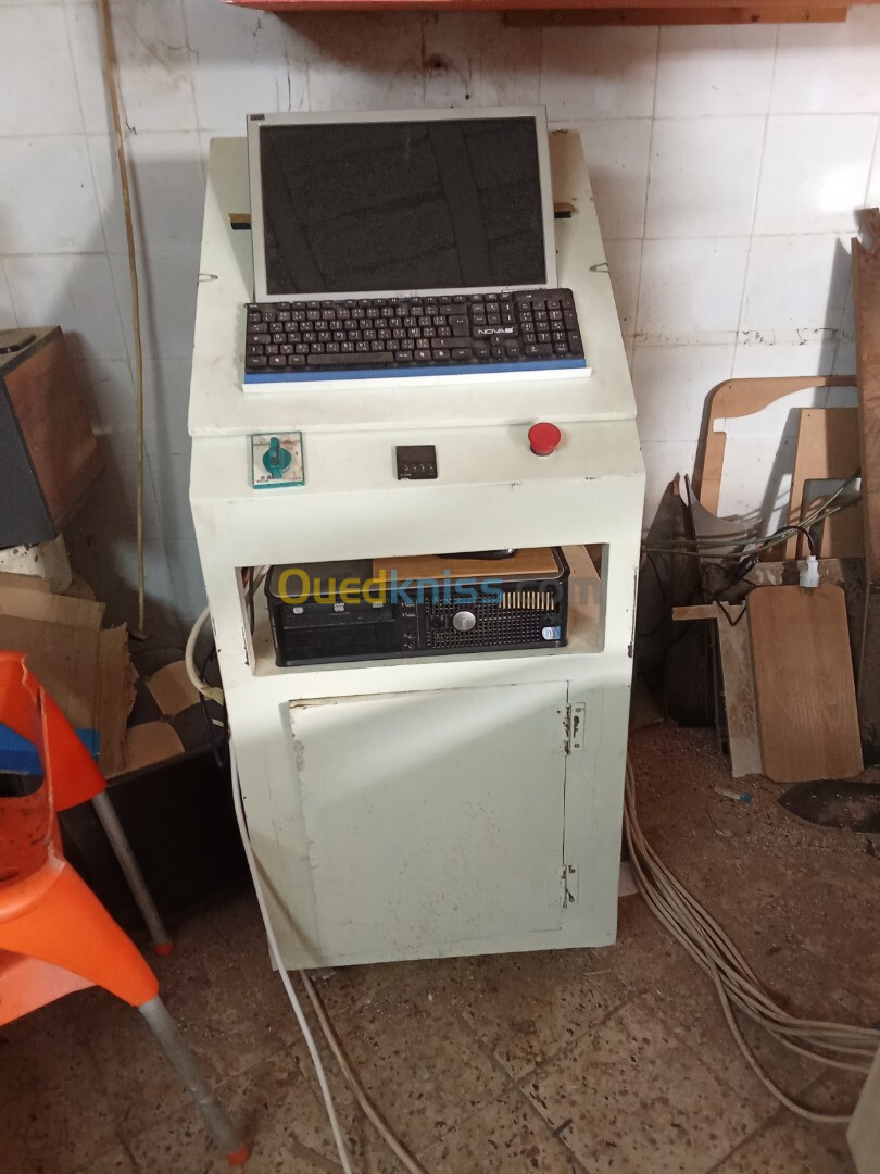 Vends CNC router 2.44/1.22