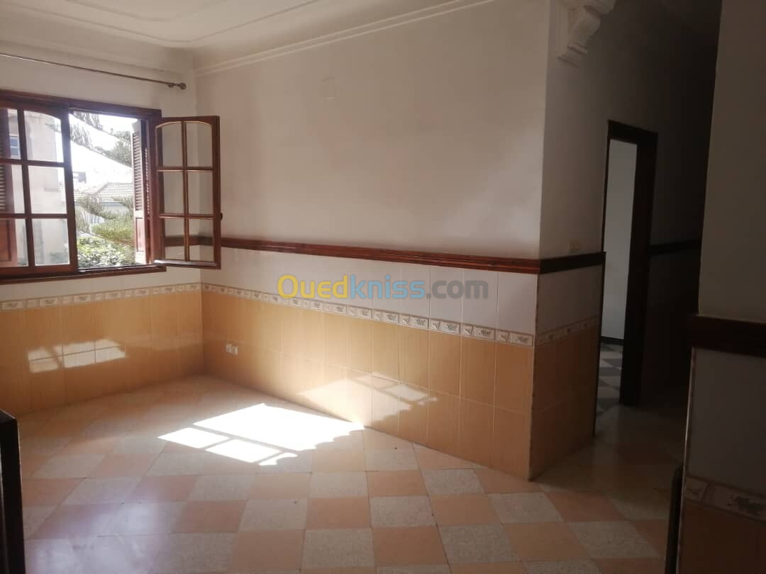 Location Niveau De Villa F4 Alger Ain taya