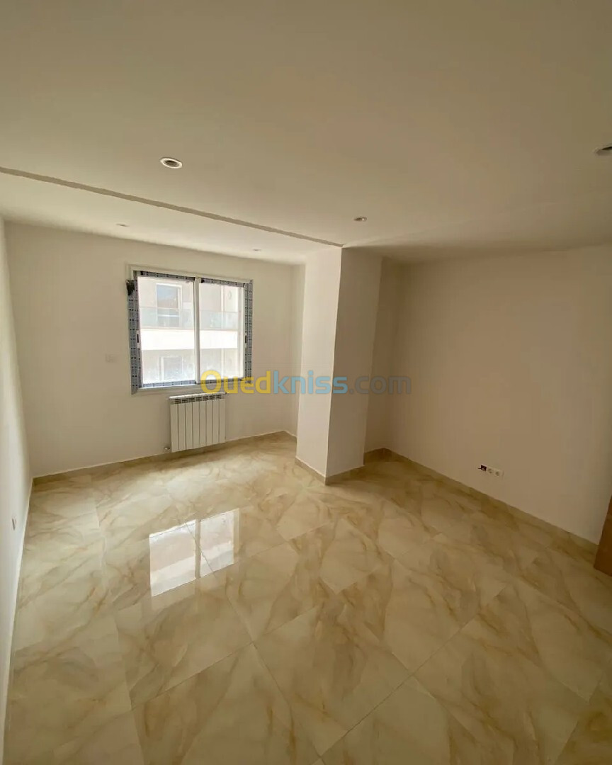 Vente Appartement F4 Alger Dely brahim