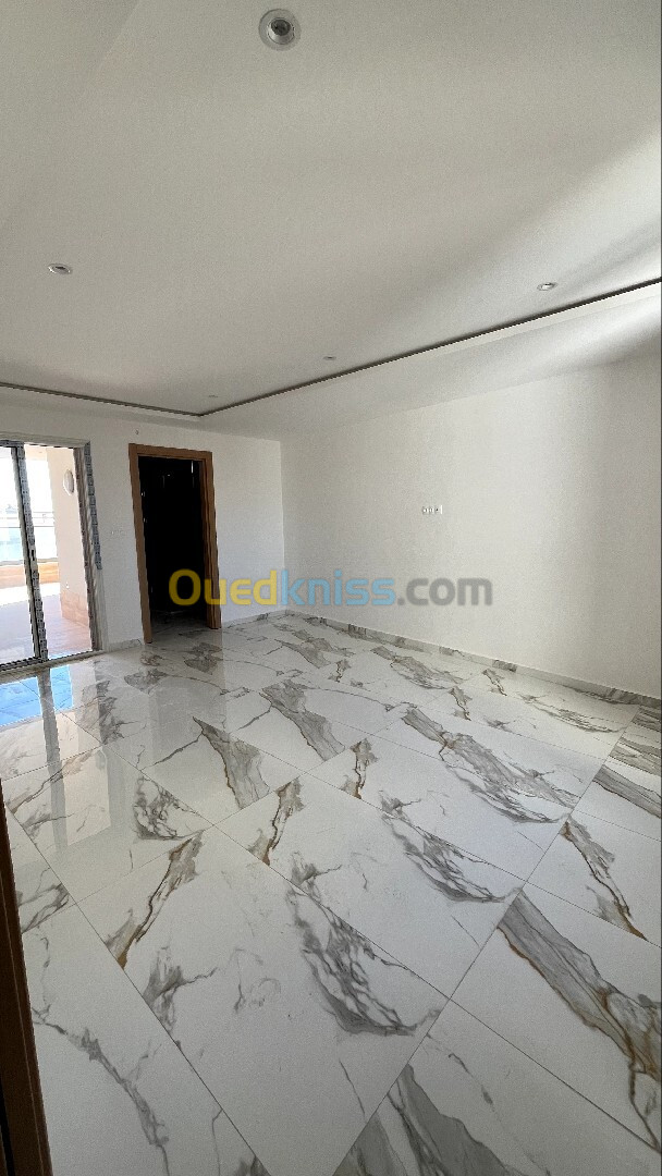 Vente Appartement F5 Alger El achour