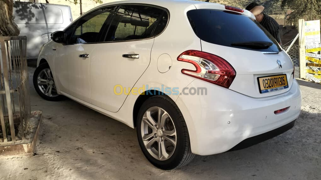 Peugeot 208 2013 Allure