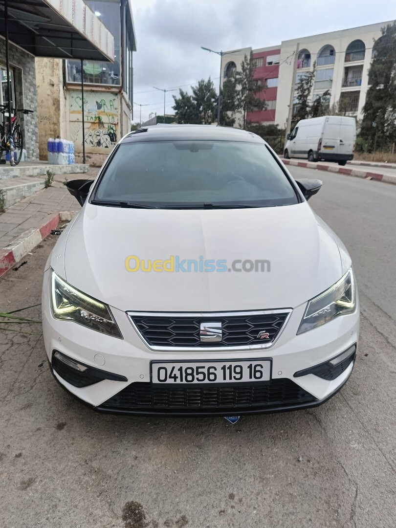 Seat Leon 2019 beats