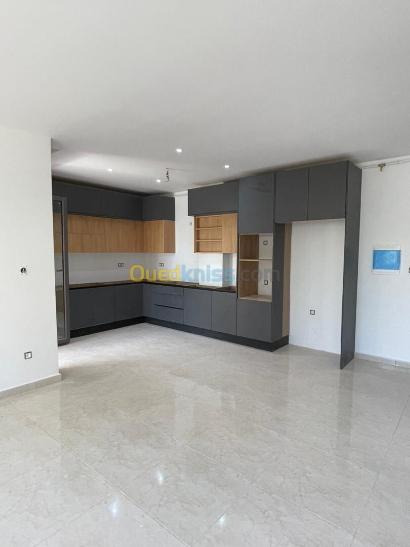 Vente Appartement F4 Alger El achour