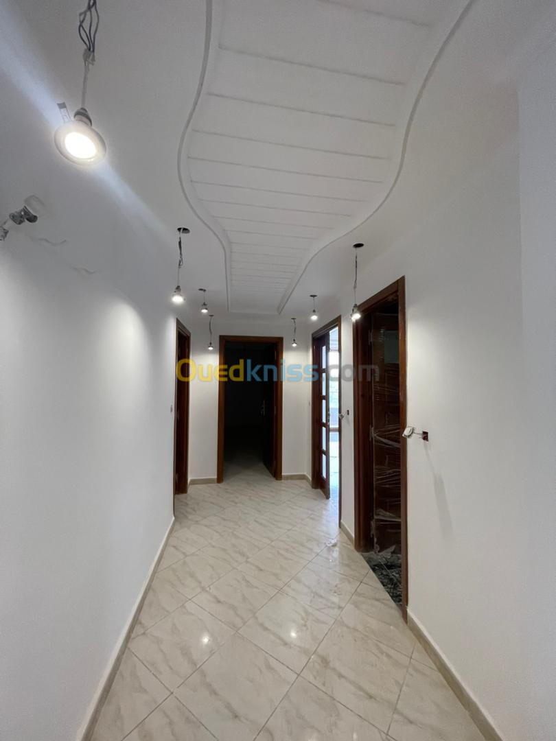 Vente Appartement F4 Alger Dely brahim