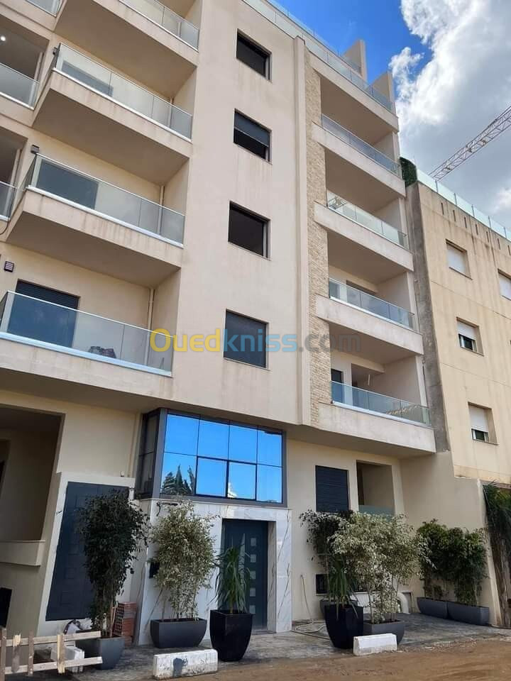 Vente Appartement F4 Alger Cheraga