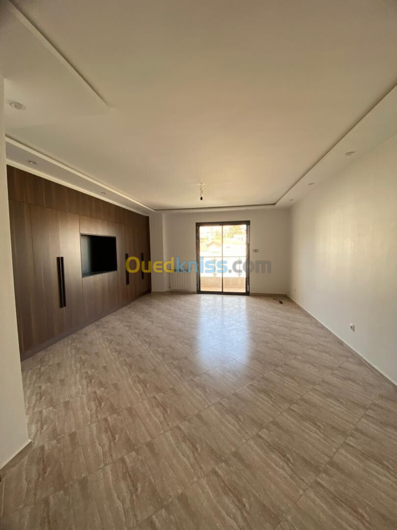 Vente Appartement F4 Alger El achour