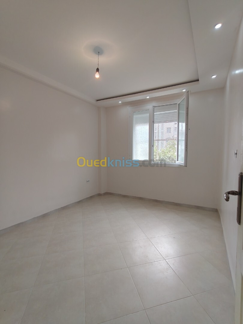 Location Appartement F4 Béjaïa Bejaia