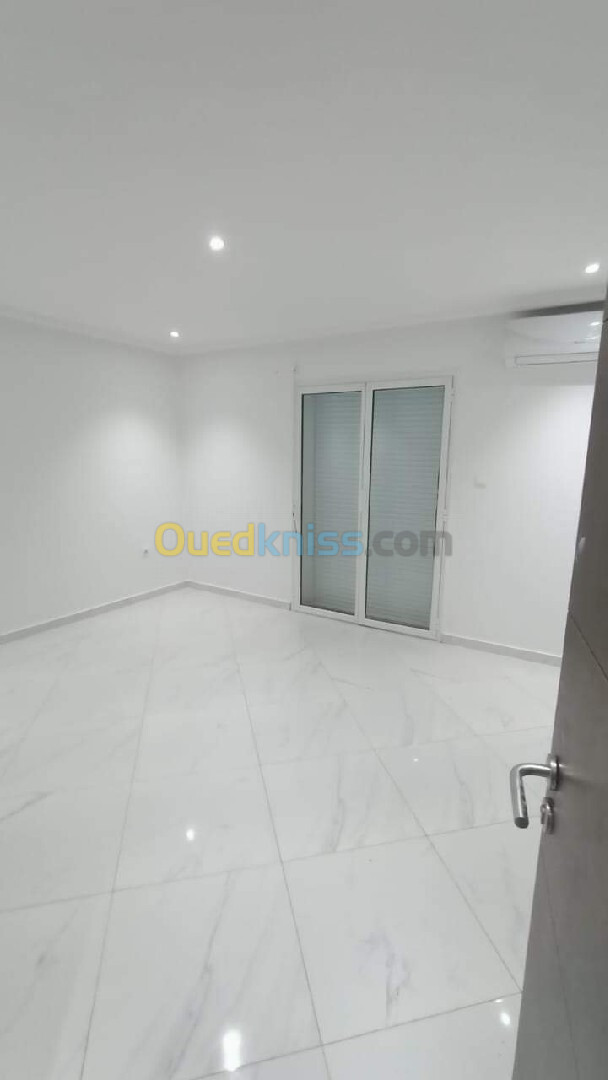 Vente Appartement F2 Alger Bordj el kiffan