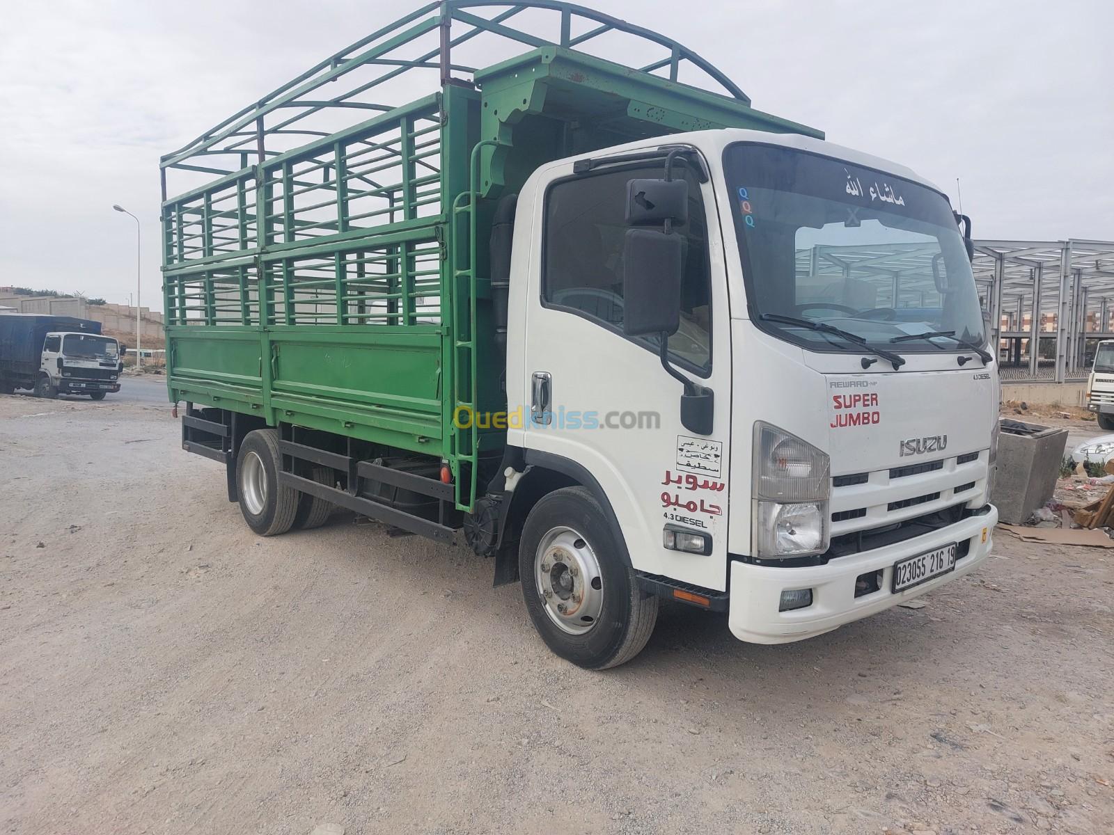 Isuzu super jumbo 2016