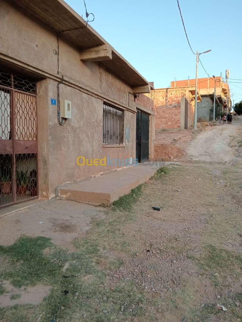 Vente Niveau De Villa F3 Aïn Témouchent Hammam bouhadjar