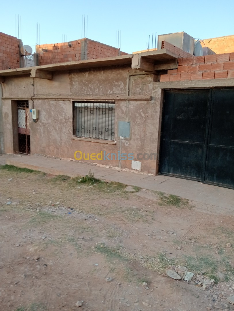 Vente Niveau De Villa F3 Aïn Témouchent Hammam bouhadjar