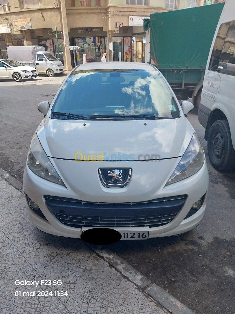 Peugeot 207 2012 