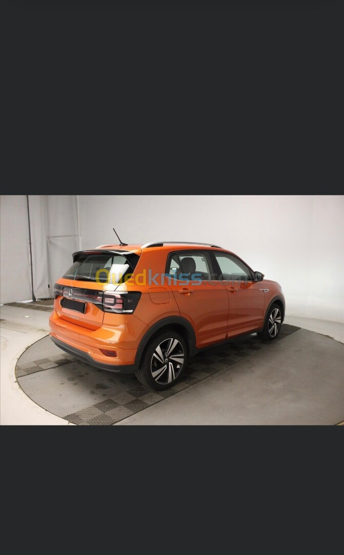 Volkswagen T-Cross 2023 R-Line