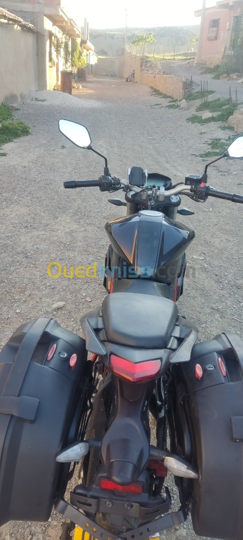 Benili Benili tnt 150cc 2021