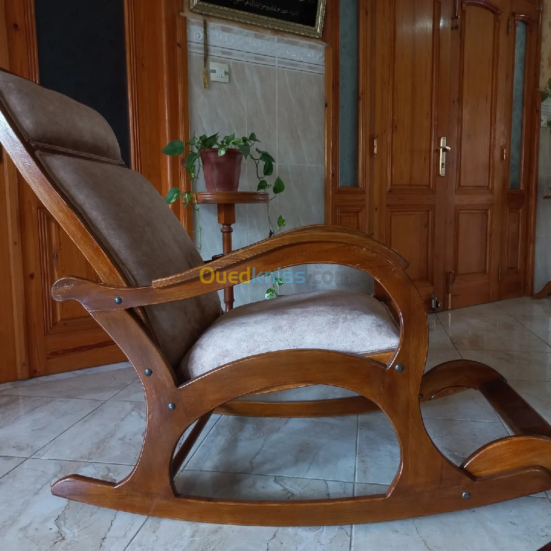 Chaise Balançoire en Bois Hêtre pour Intérieur (capitonnée)- Livraison disponible 