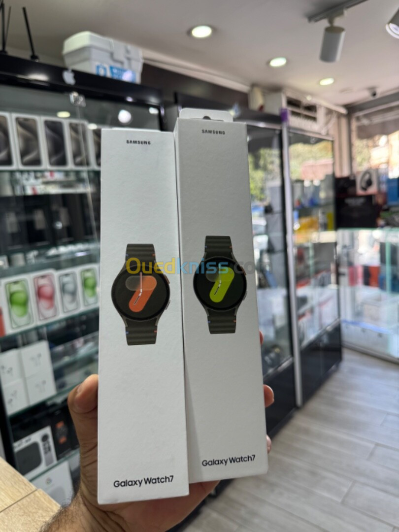 Samsung Galaxy Watch 7 44mm vert