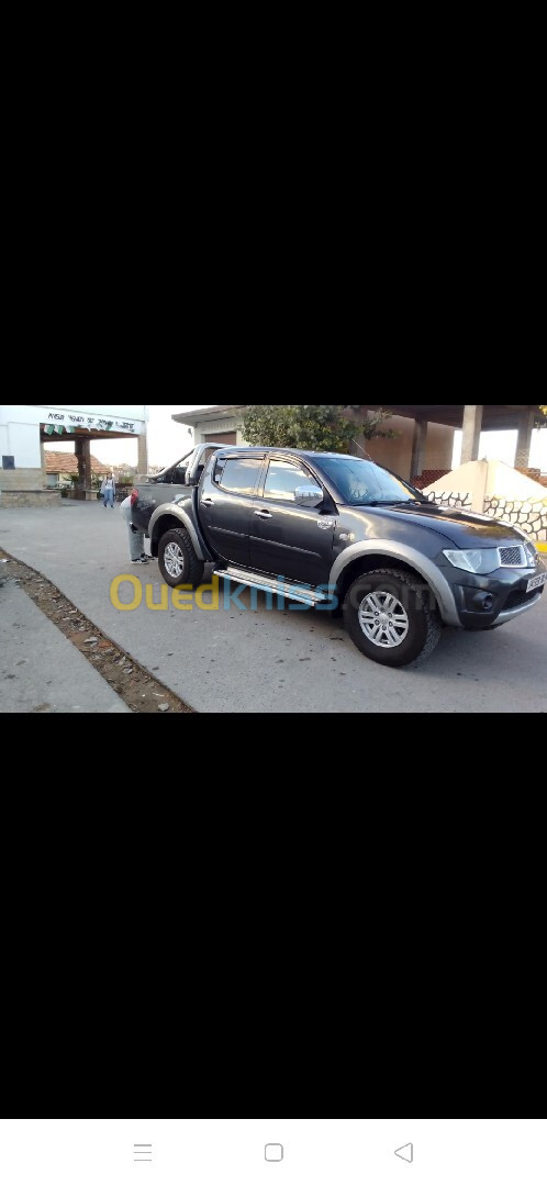 Mitsubishi L200 2011 Doube cabine Evolution