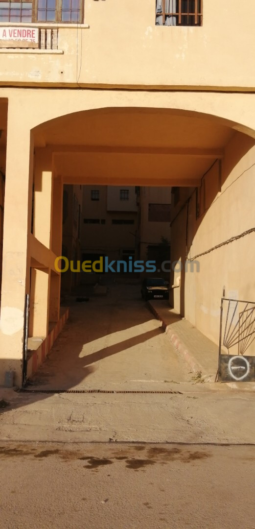 Echange Appartement F3 Tlemcen Tlemcen