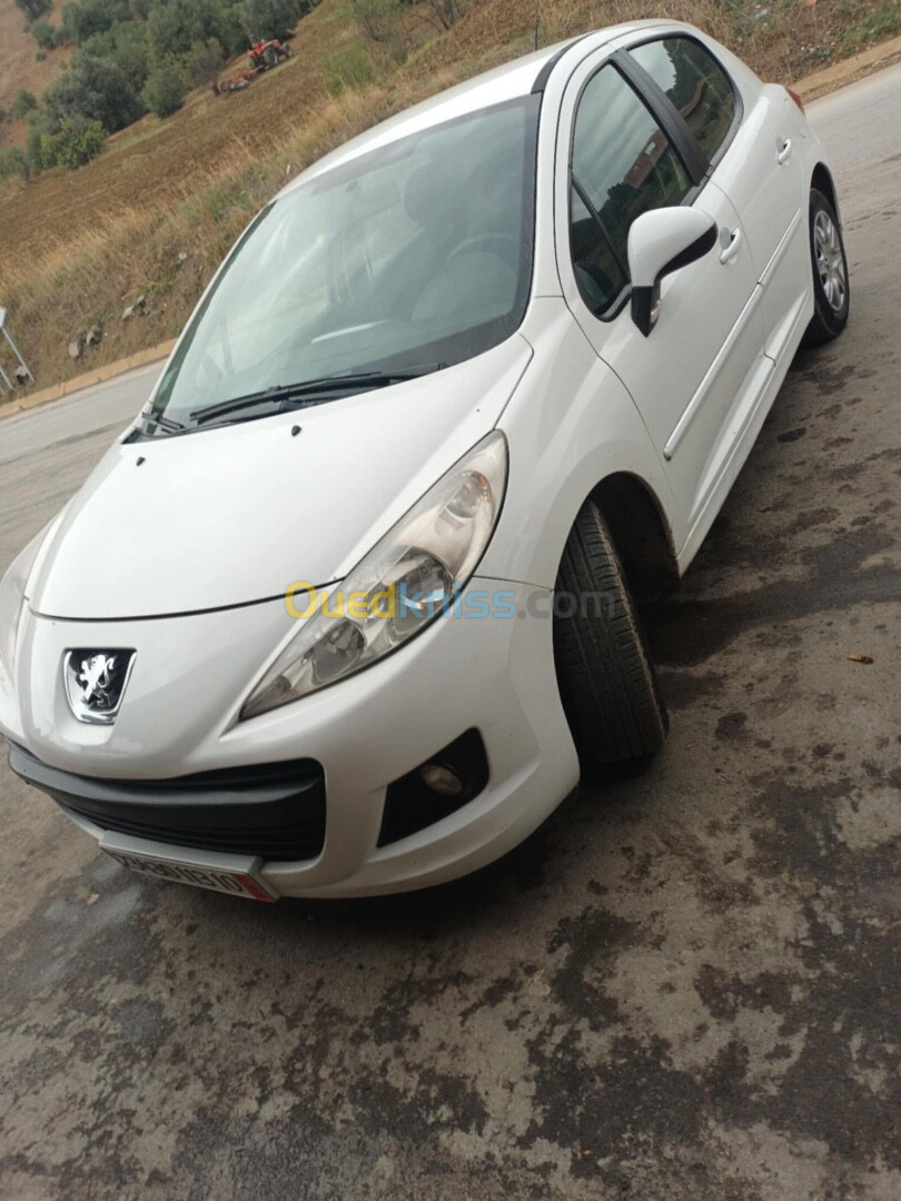 Peugeot 207 2012 