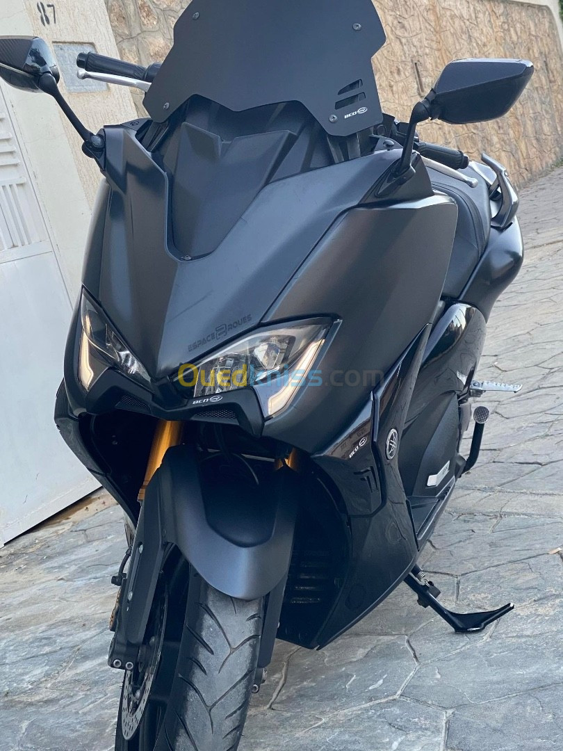 Yamaha Tmax 2018