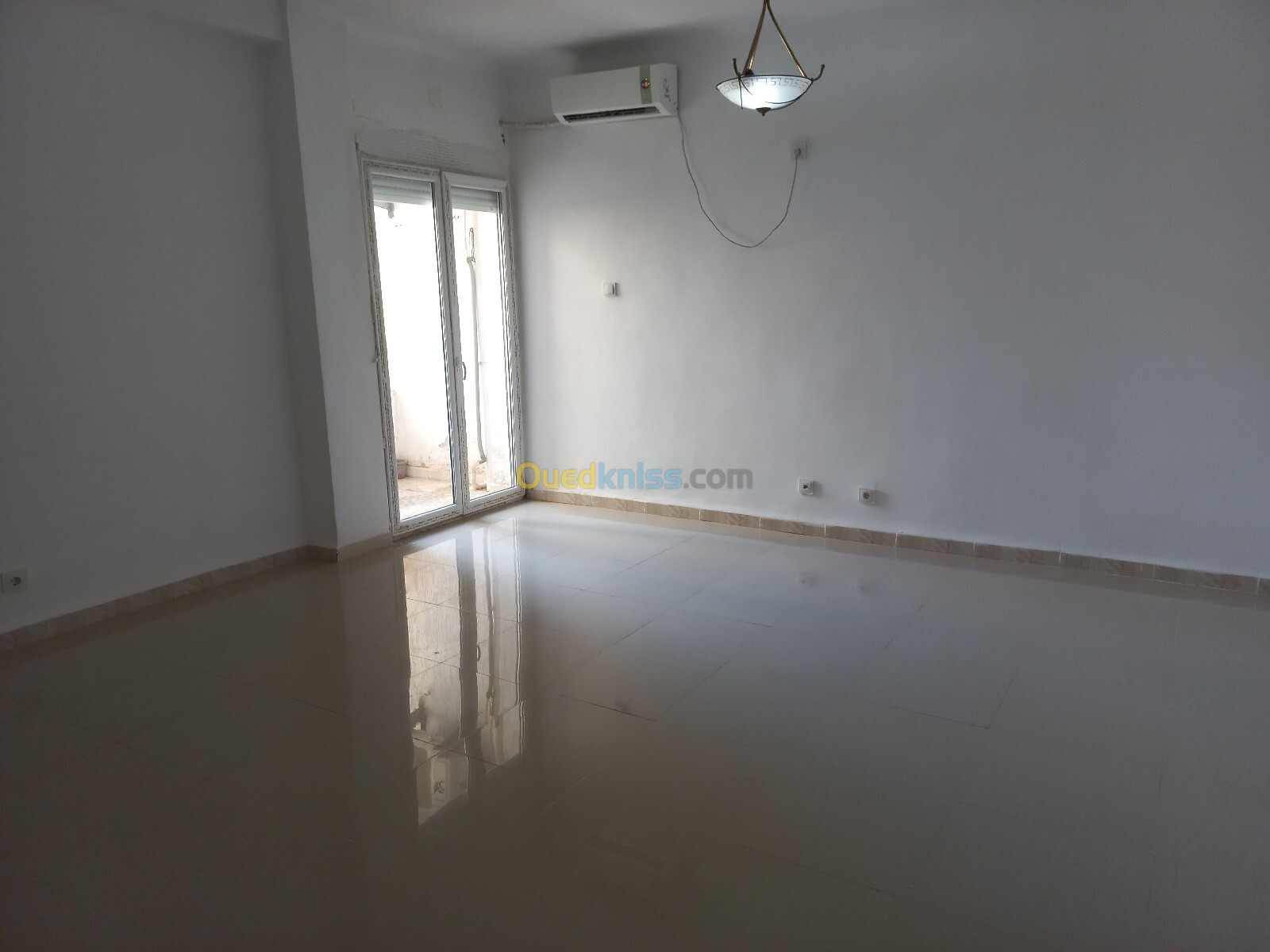 Location Appartement F4 Alger Bordj el bahri