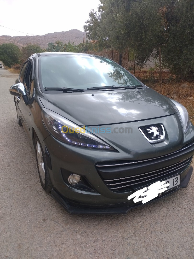 Peugeot 207 2010 