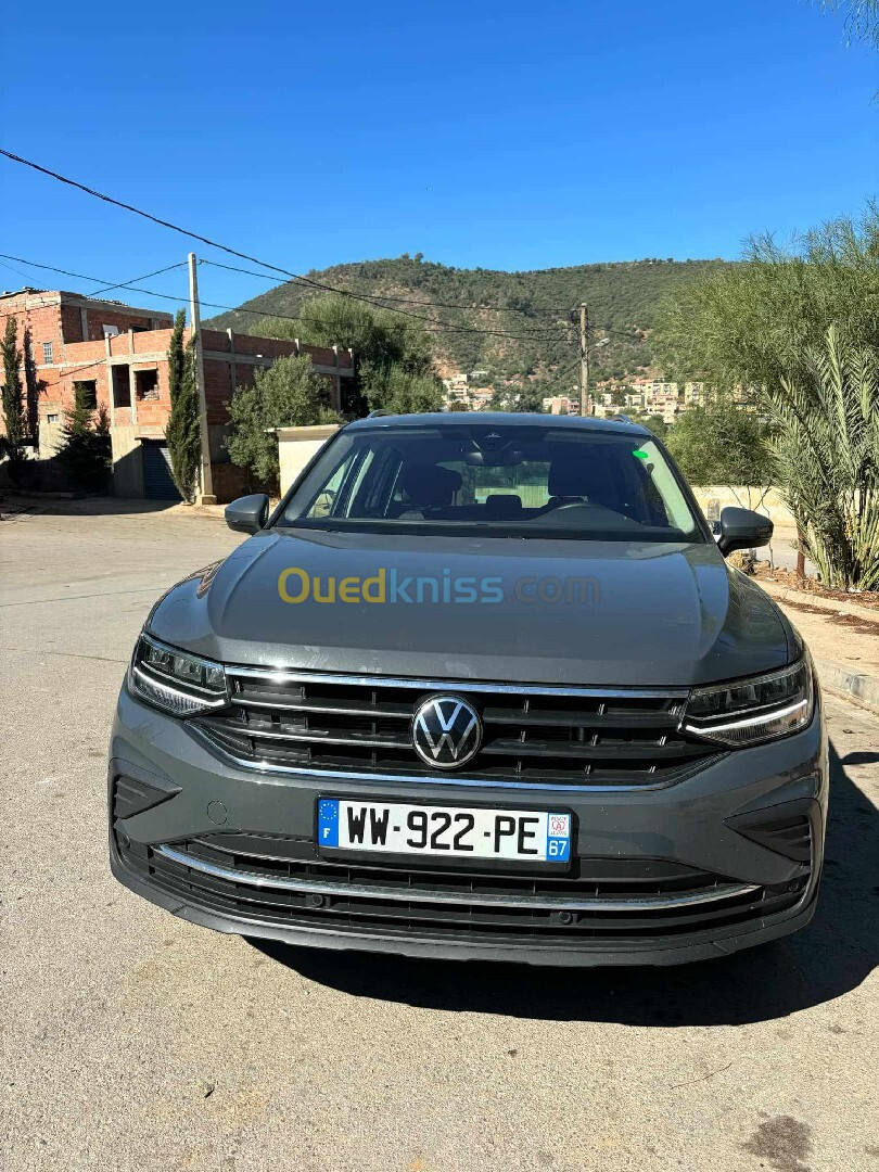 Volkswagen Tiguan 2023 move