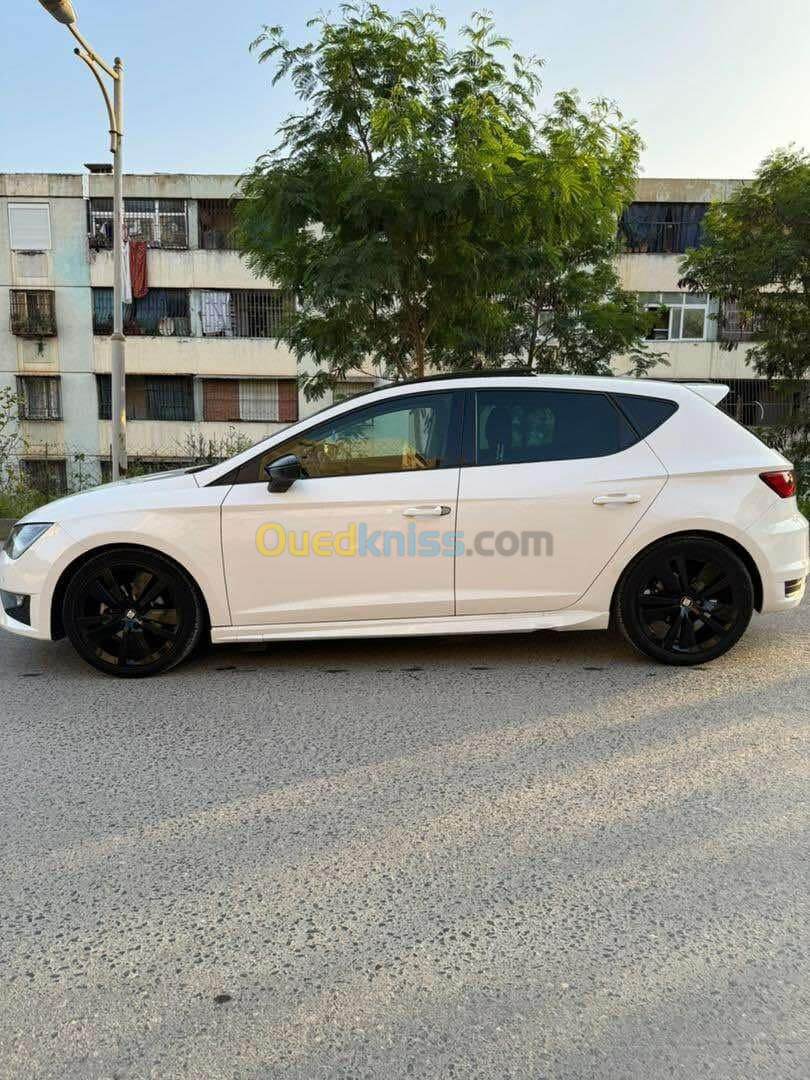 Seat Leon 2015 LINEA R+