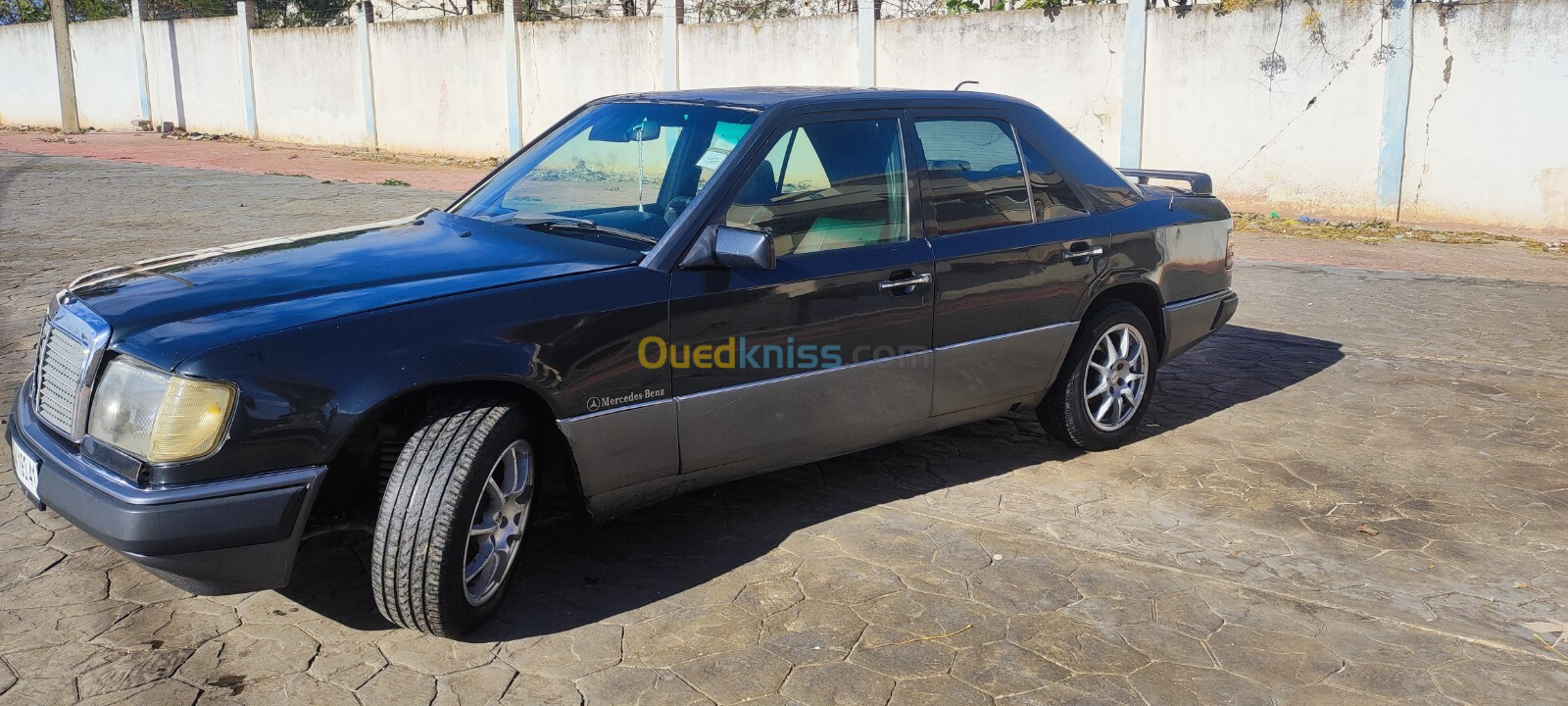 Mercedes D 250 w 124 1993 