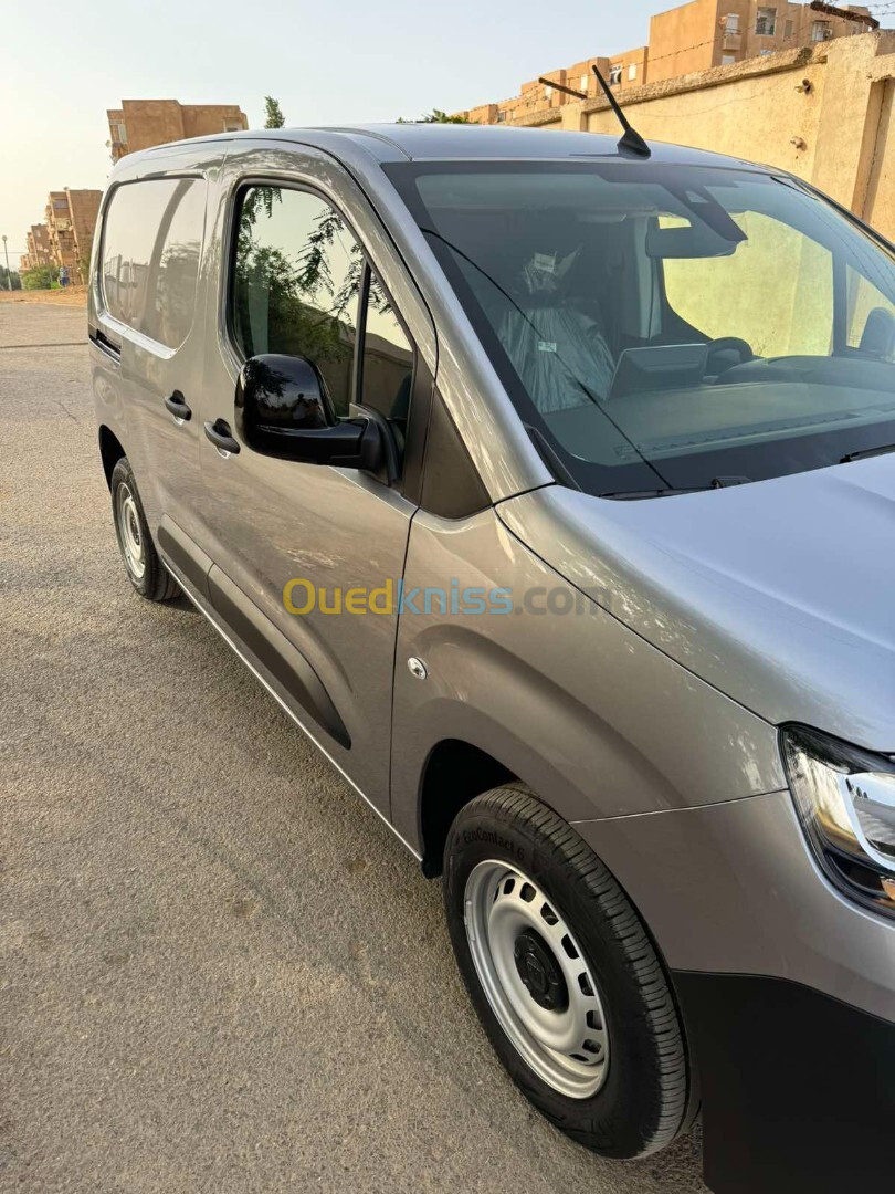 Fiat Doblo 2024 