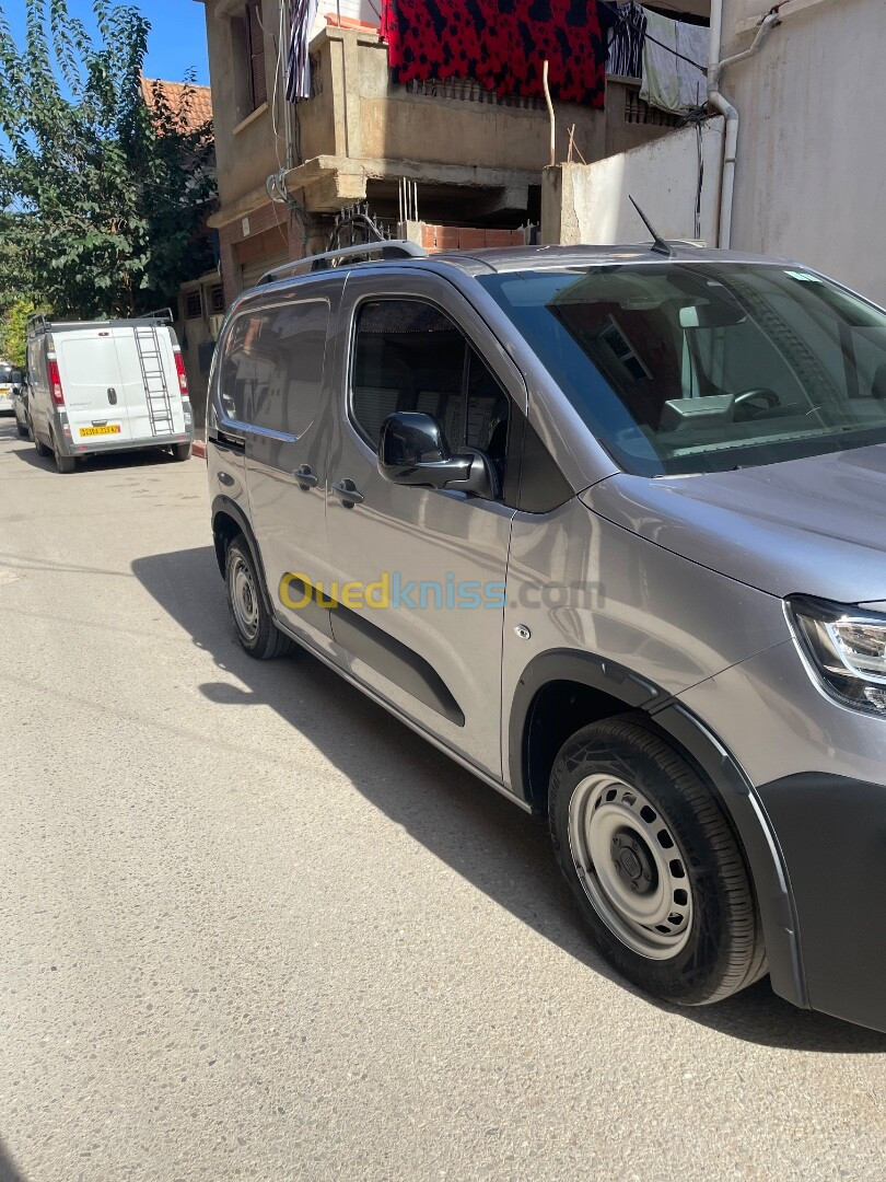 Fiat Doblo 2023 