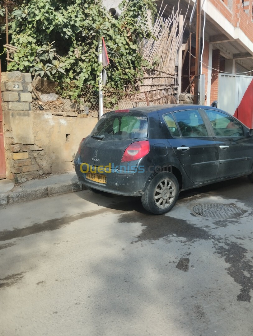 Renault Clio 3 2009 Exception