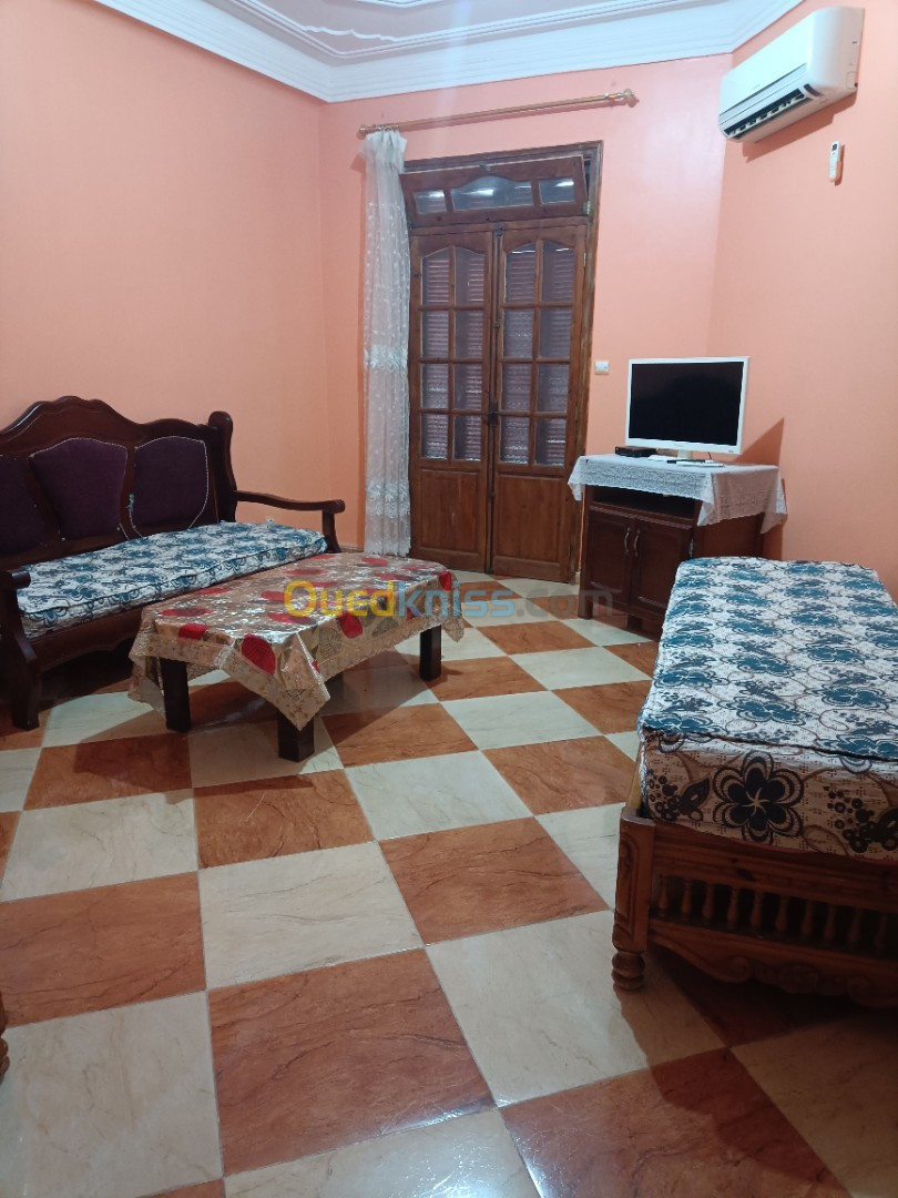 Location vacances Niveau De Villa F2 Jijel El aouana