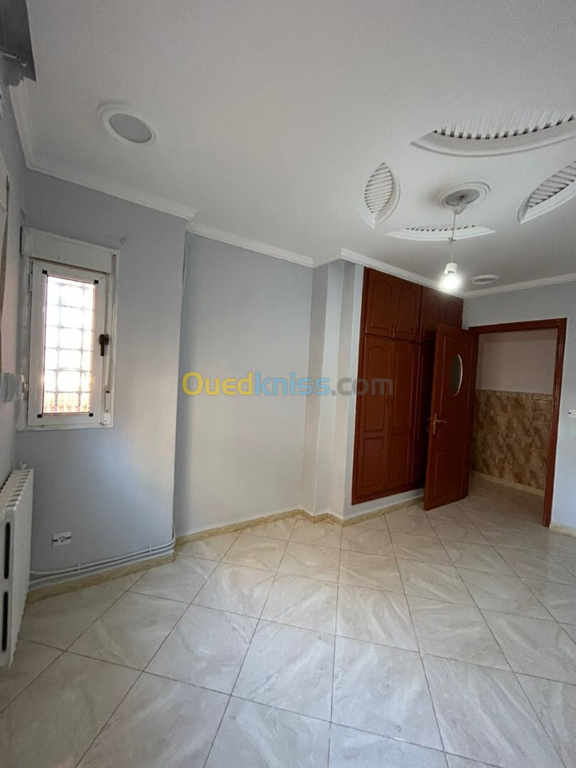 Location Villa Oran Bir el djir